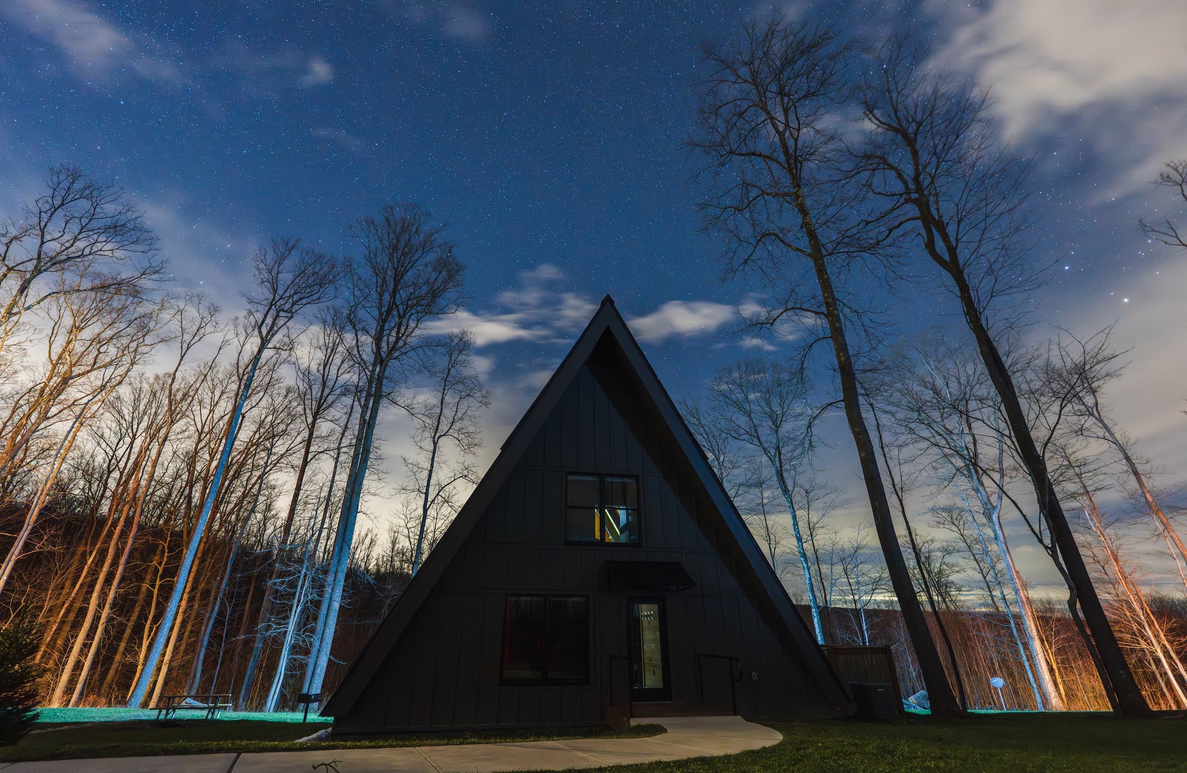 A-frame stargazing cabin in Coopers Rock State Park, West Virginia